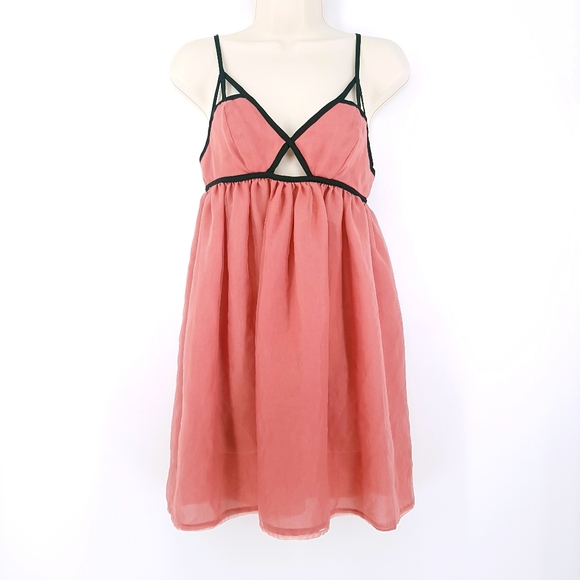 Topshop Pink Chiffon Black Contrast Cut Out Mini - Picture 1 of 11